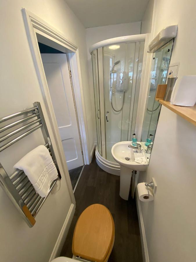 Ambleside Central Екстериор снимка